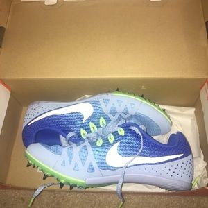 nike spikes